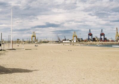 Estudio de Impacto Ambiental del proyecto constructivo  Ampliación del Puerto del Real Club Nautico de Valencia